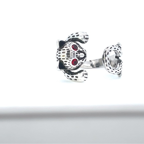 Cat Ring - Picture 5 of 10